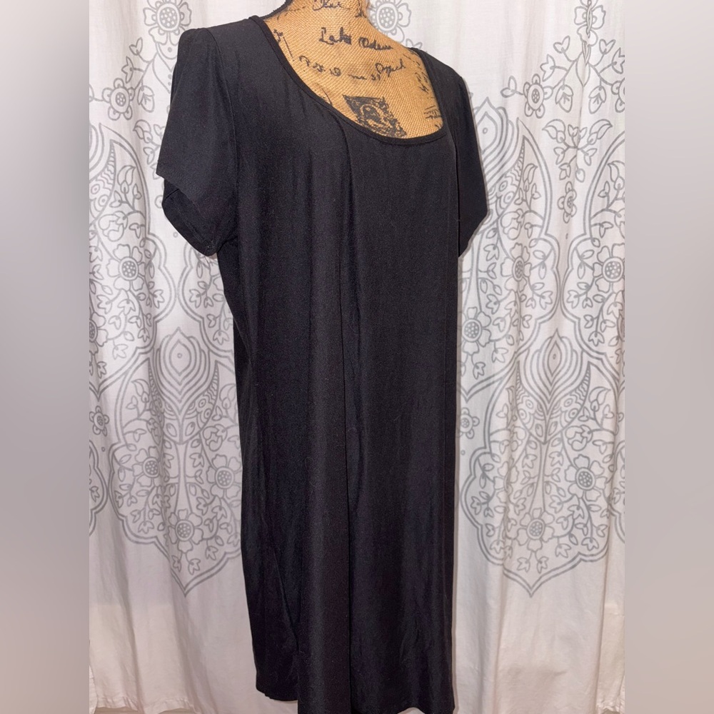 Chic Black Short Sleeve Dress Derek Heart Plus